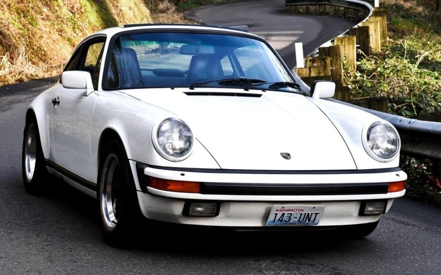 Porsche 911 Carrera Coupe 1985 White