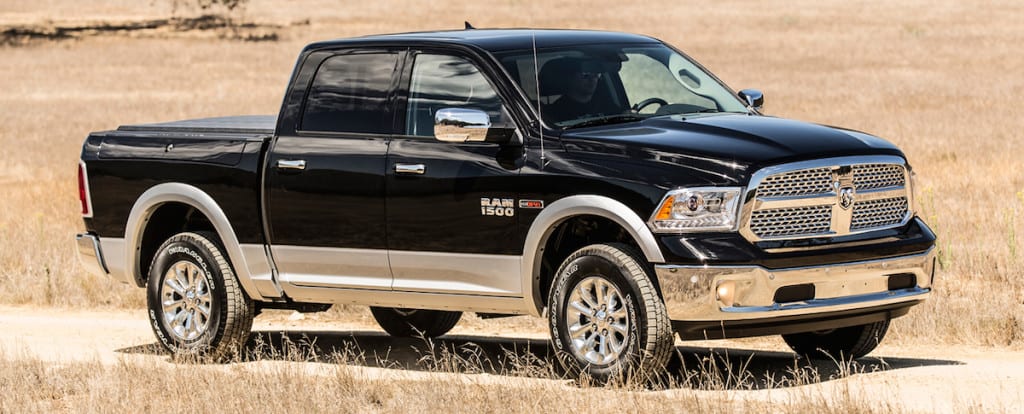 2015-Ram-1500-Outdoorsman-Crew-Cab-4x4-Ecodiesel-side