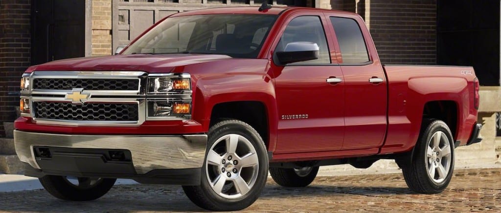 2015-chevrolet-silverado-1500-custom-front-side-view