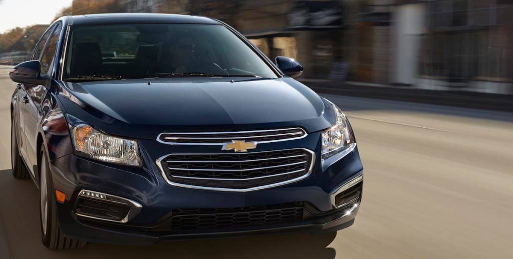 2015-chevrolet-cruze-ltz-front-end-in-motion