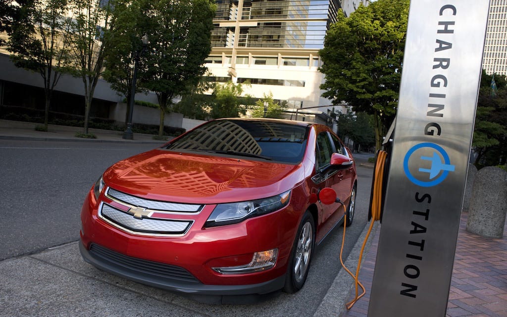 2011 Chevrolet Volt. X11CH_VT118 (10/7/2010)