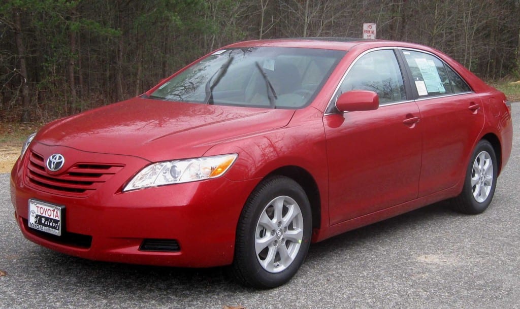 2009_Toyota_Camry_LE