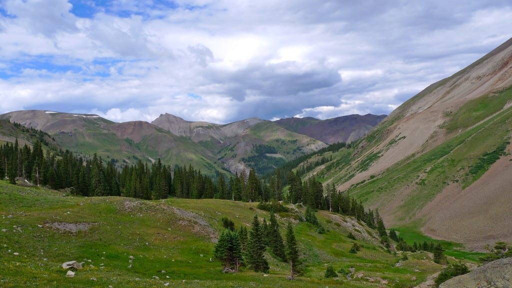 Engineer_pass_road,_CO