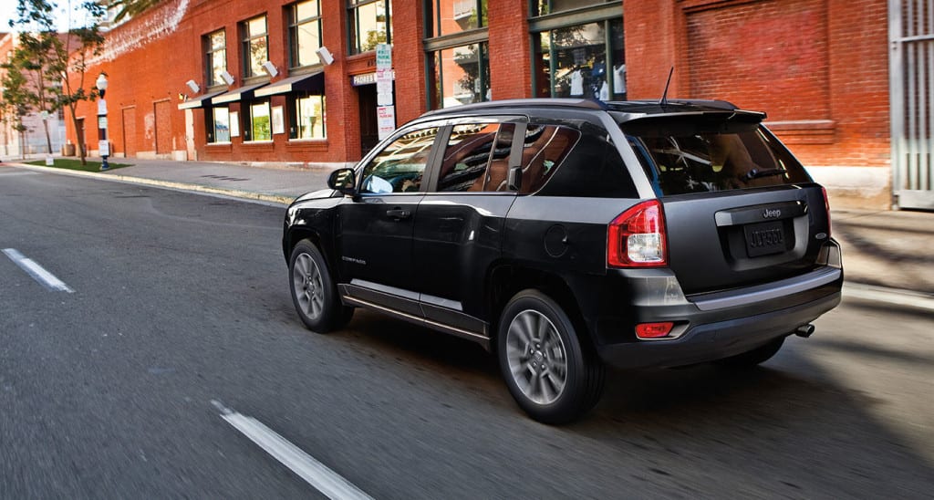 2016-jeep-compass-gallery-exterior-2
