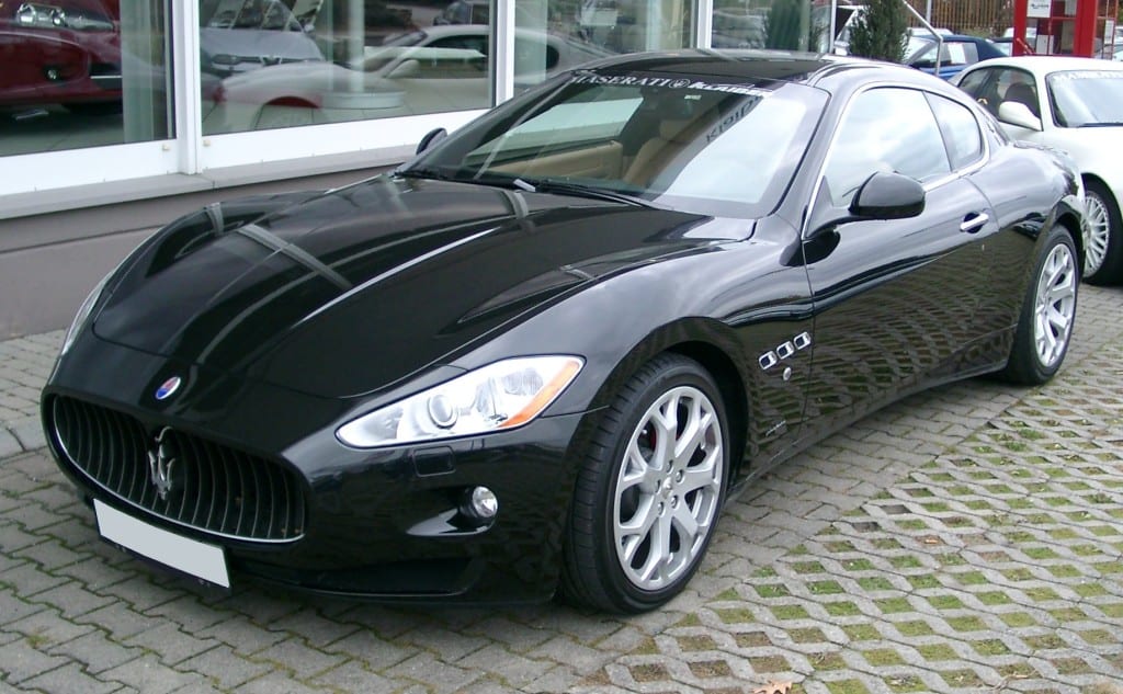 Maserati_GranTurismo_front_20071104