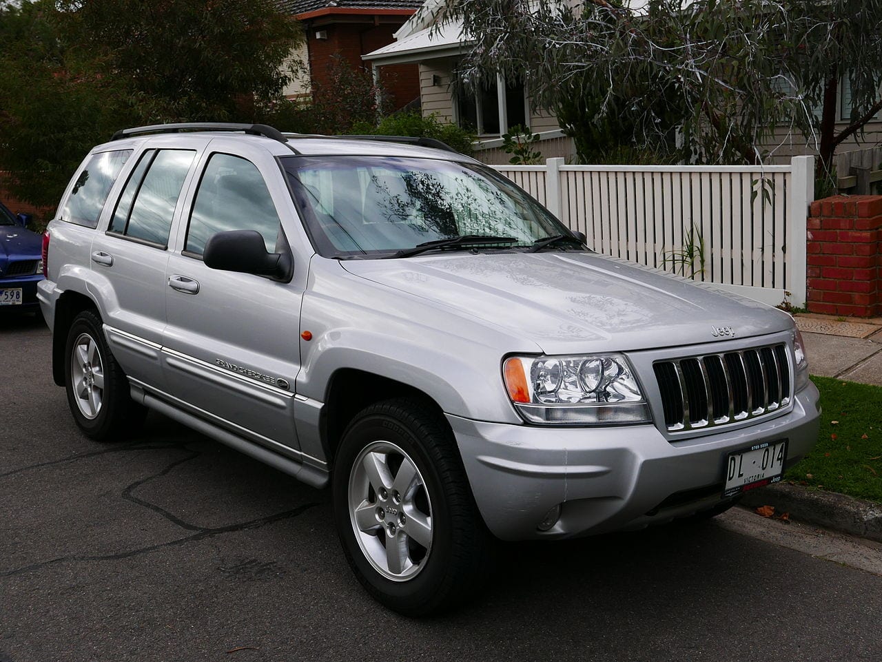 Which Generation of the Jeep Grand Cherokee Should I Opt
