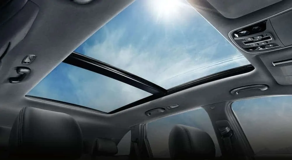 The sunroof in a 2020 Kia Sorento is shown.