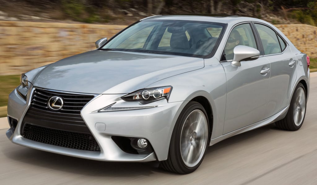 The 8 Best Interior Features of the Lexus IS