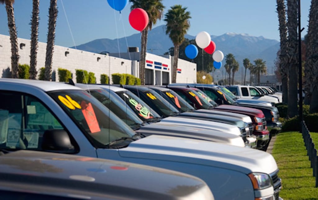 Understanding The Different Types Of Used Car Lots