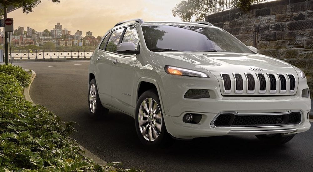 Have Yourself a Merry Christmas in the 2018 Jeep Cherokee