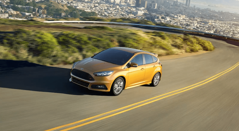 2018 Ford Focus vs 2018 Chevy Cruze