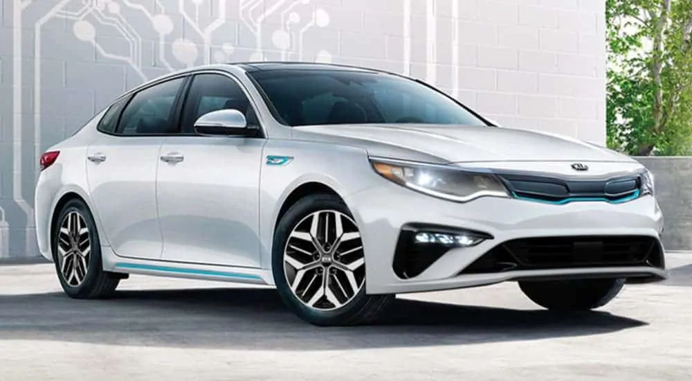 Multifaceted Sedans: 2020 Kia Optima vs 2020 Ford Fusion