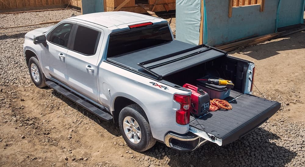 Take a Look at the Chevy Silverado 1500’s Innovative Multi-Flex Tailgate