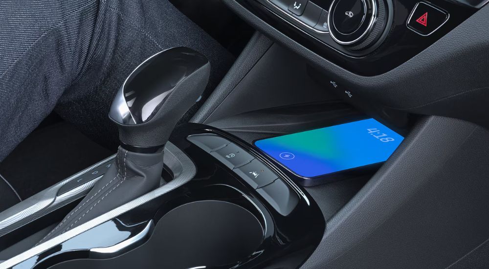 The wireless charging pad in a 2025 Buick Envista for sale.