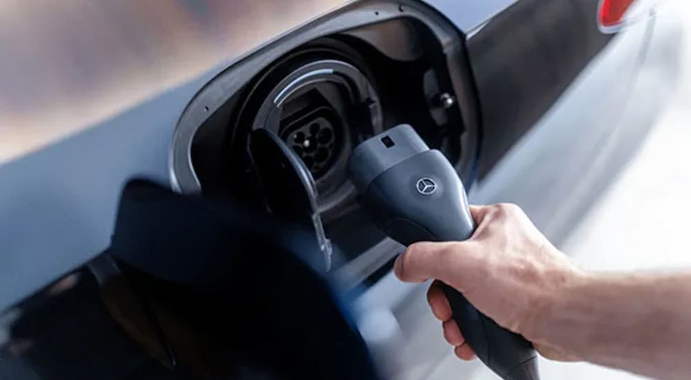 The plug on a 2025 Mercedes-Benz PHEV