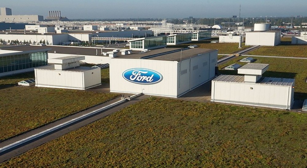 A Ford location is shown.